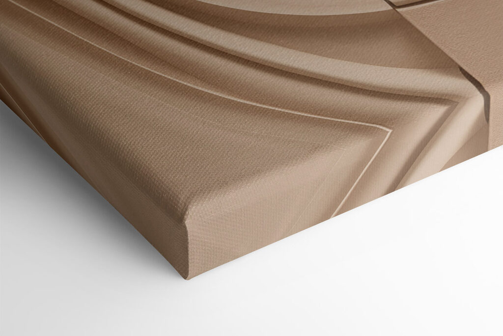 Fluid forms and soft curves unite