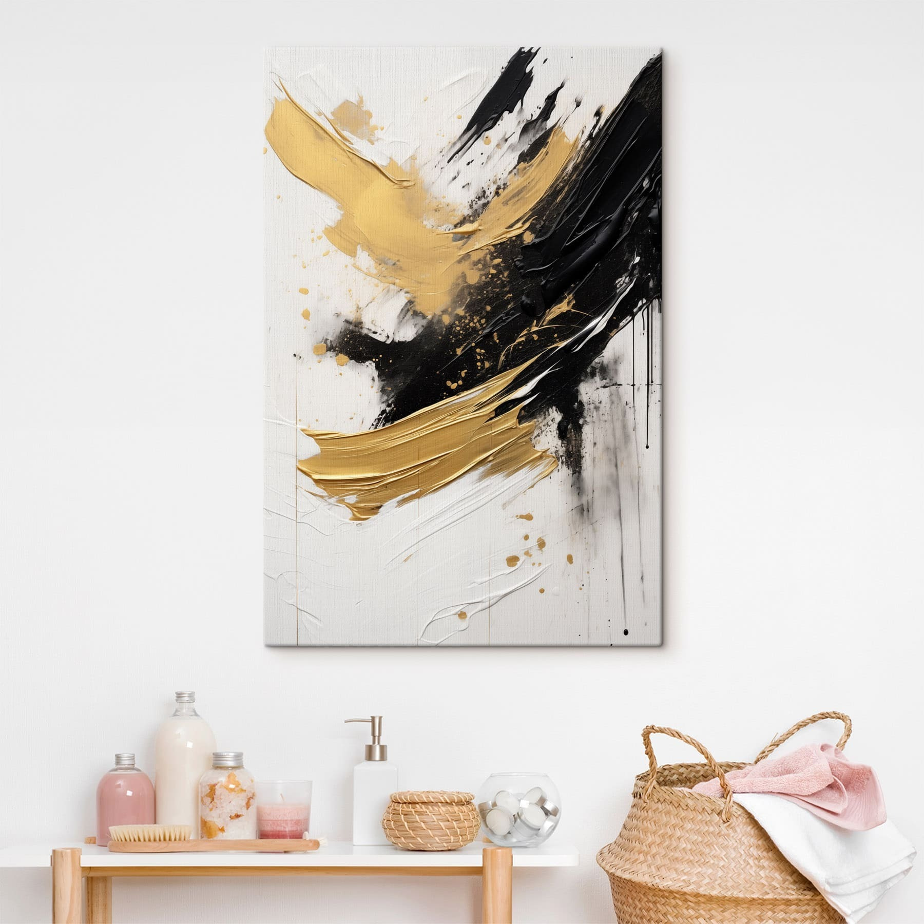 Dynamic strokes of black and white